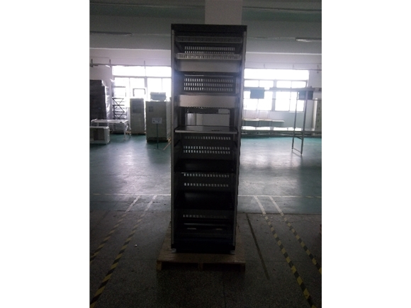 Equipment cabinet